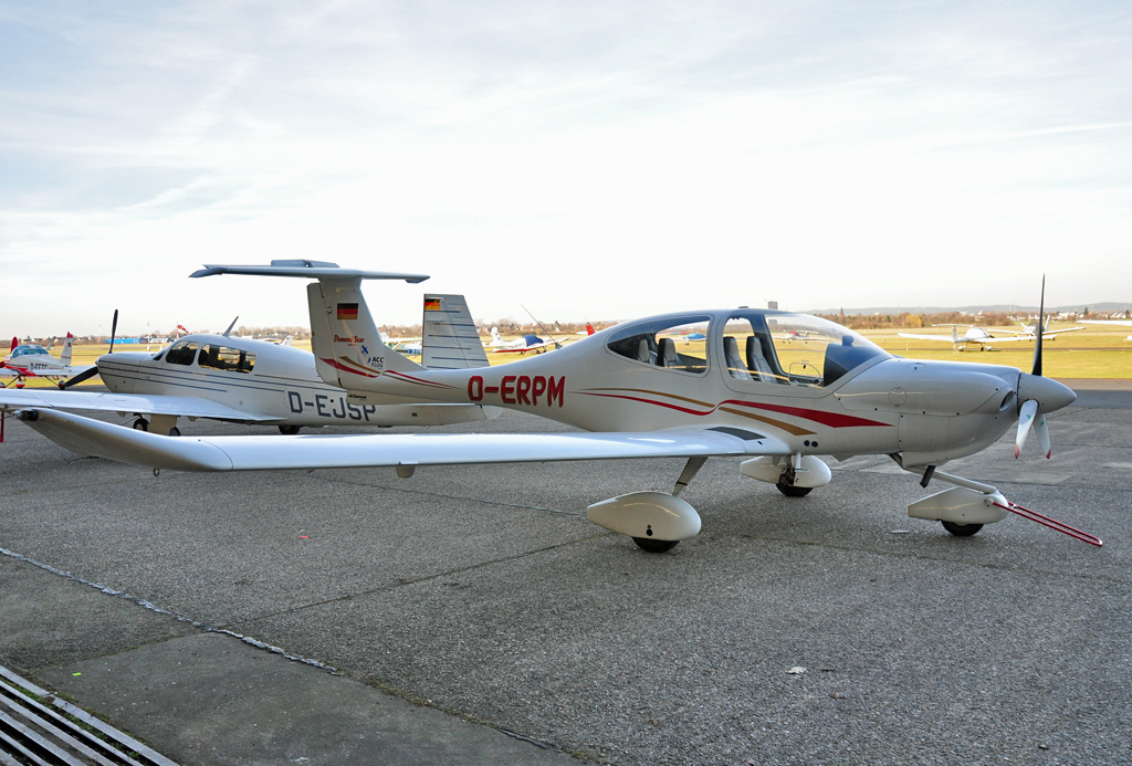 Diamond Star DA-40-180, D-ERPM, Bonn-Hangelar 09.02.2011