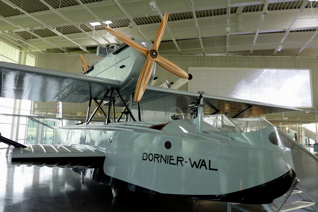 Dornier Wal, Nachbau in Originalgre, 1934-38 wurde damit der Postverkehr ber den Sdatlantik bewltigt, Dornier Museum Friedrichshafen, Aug.2012