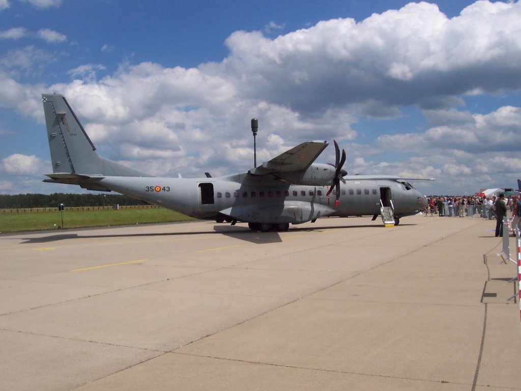 EADS-CASA C-295M - 35-43 - Ejrcito del Aire

aufgenommen am 17. Juni 2007 whrend des Tag der offenen Tr auf der NATO Air Base Geilenkirchen