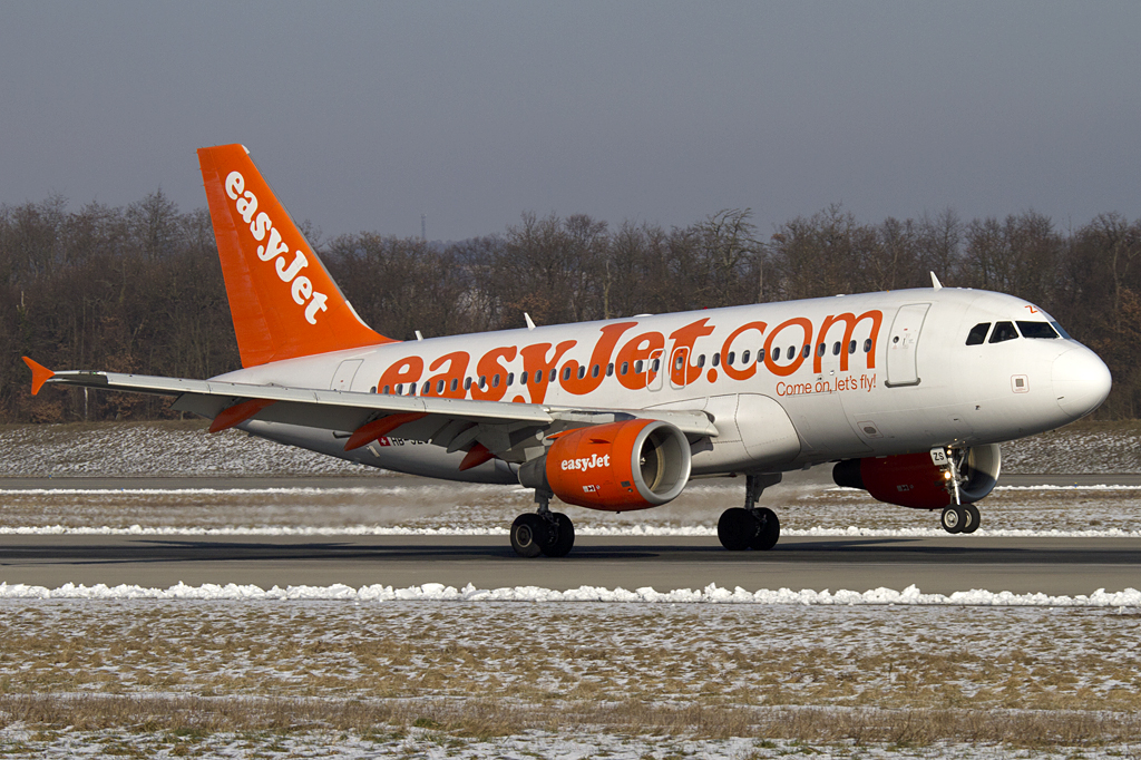 Easy Jet, HB-JZS, Airbus, A319-111, 23.01.2011, BSL, Basel, Switzerland 




