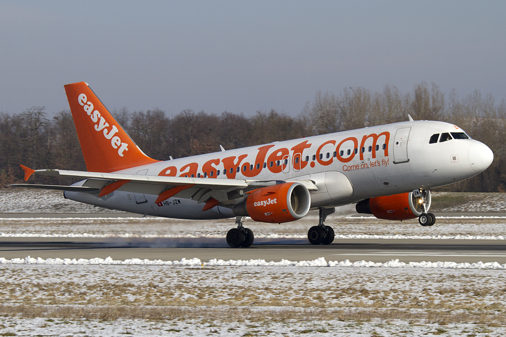 Easy Jet, HB-JZW, Airbus, A319-111, 23.01.2011, BSL, Basel, Switzerland 




