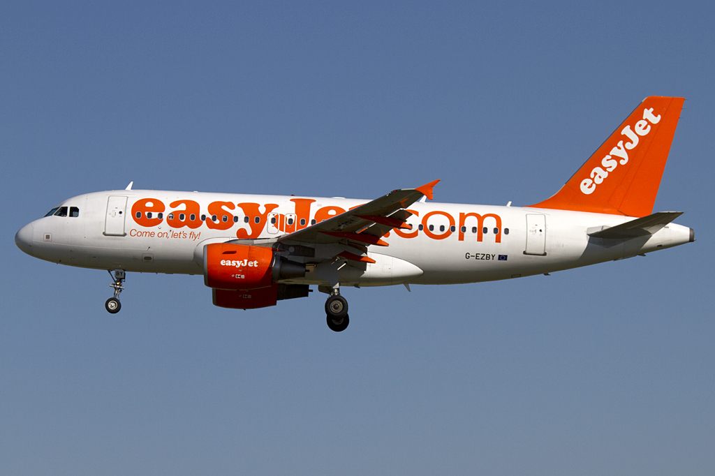 EasyJet, G-EZBY, Airbus, A319-111, 19.09.2010, BCN, Barcelona, Spain



