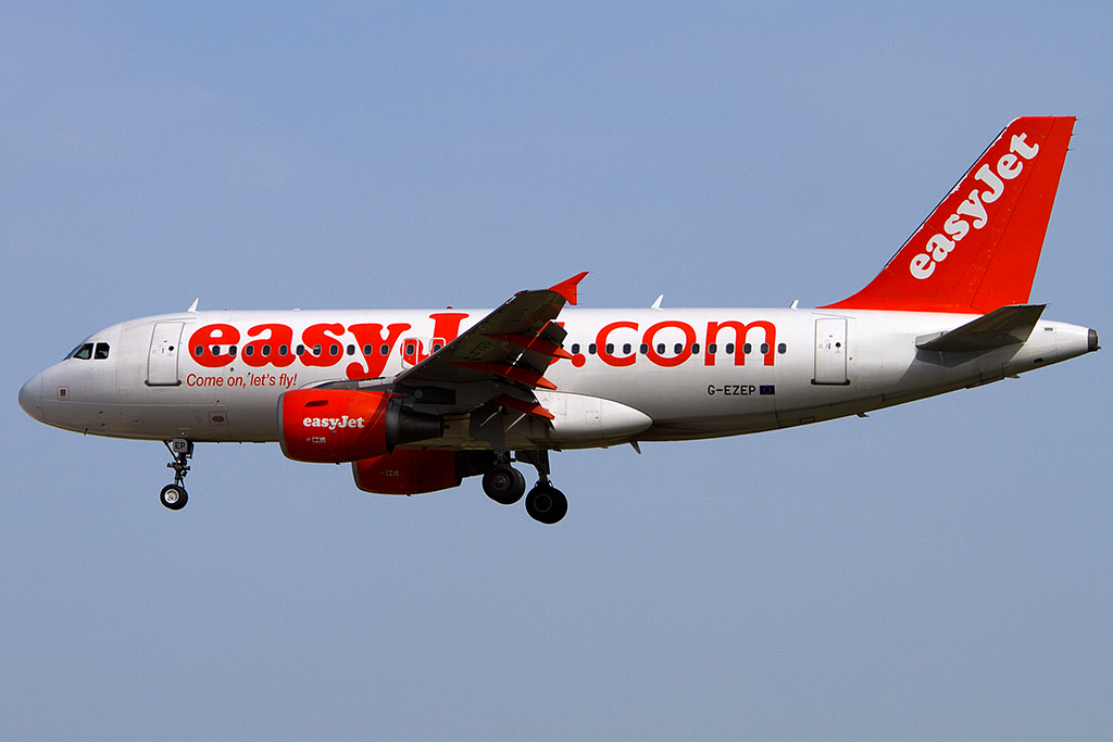 EasyJet, G-EZEP, Airbus, A319-111, 12.05.2012, BCN, Barcelona, Spain



