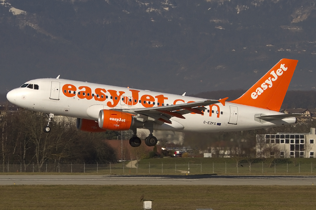 EasyJet, G-EZFG, Airbus, A319-111, 29.12.2012, GVA, Geneve, Switzerland 



