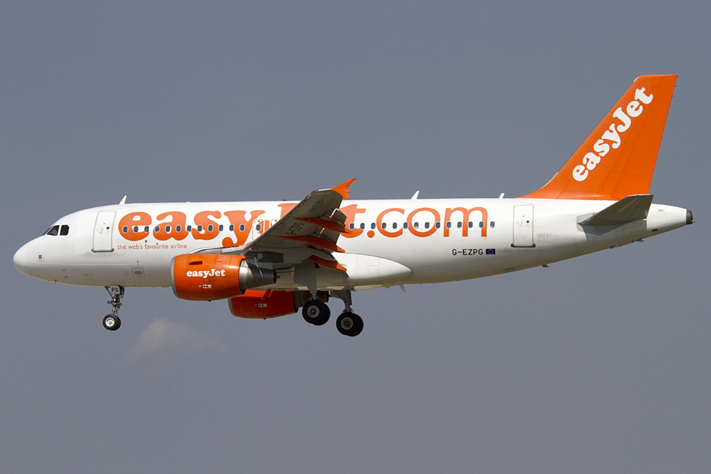 EasyJet, G-EZPG, Airbus, A319-111, 06.09.2010, BCN, Barcelona, Spain 


