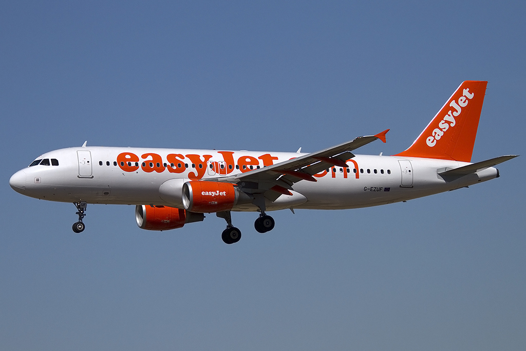 EasyJet, G-EZUF, Airbus, A320-214, 14.09.2012, BCN, Barcelona, Spain



