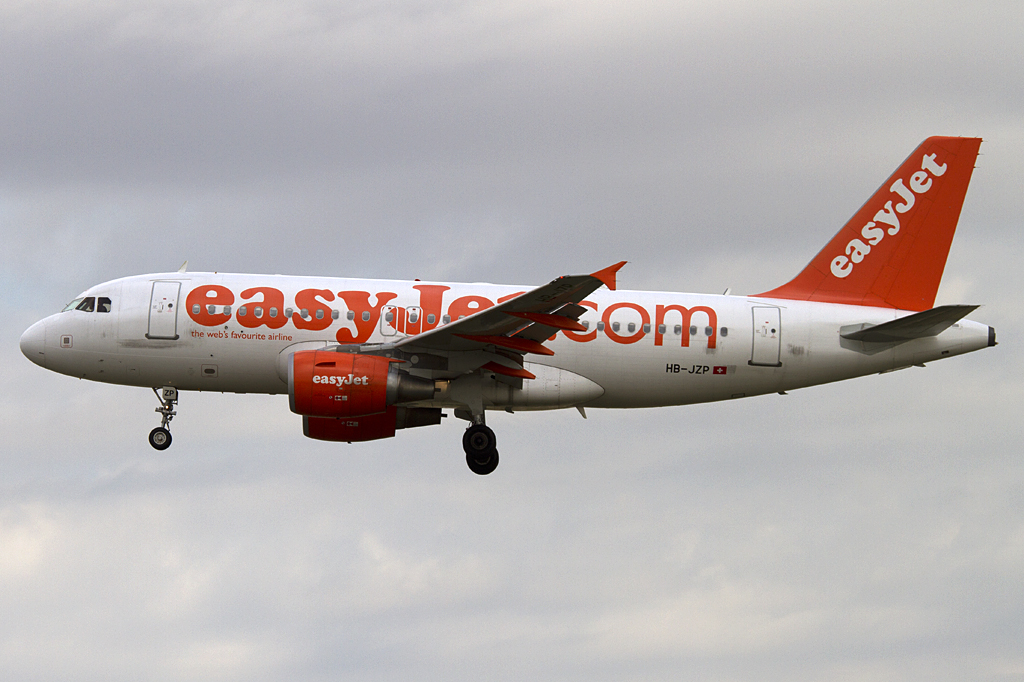 EasyJet, HB-JZP, Airbus, A319-111, 10.09.2010, BCN, Barcelona, Spain 



