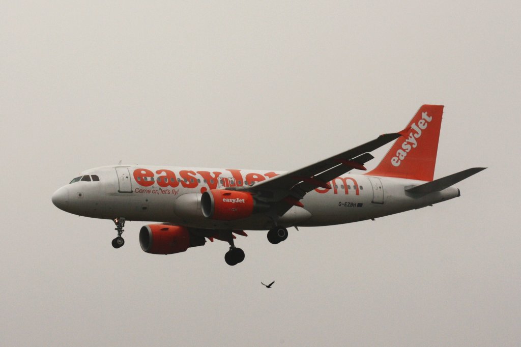 EasyJet,G-EZBH,(c/n2959),Airbus A319-111,02.03.2013,HAM-EDDH,Hamburg,Germany