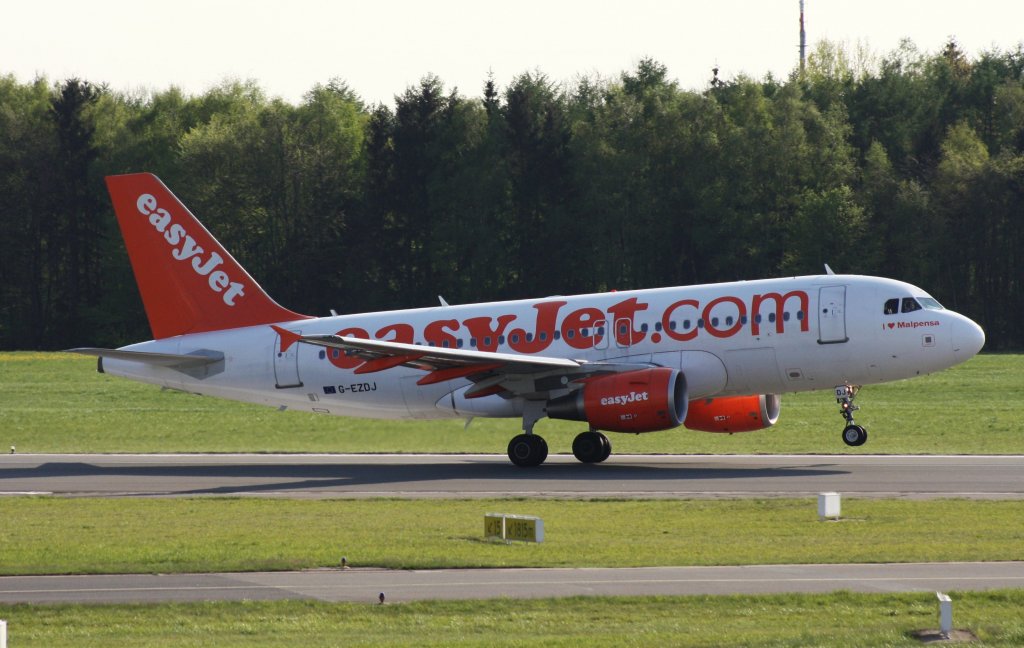 EasyJet,G-EZDJ,(c/n3544),Airbus A319-111,01.05.2012,HAM-EDDH,Hamburg,Germany