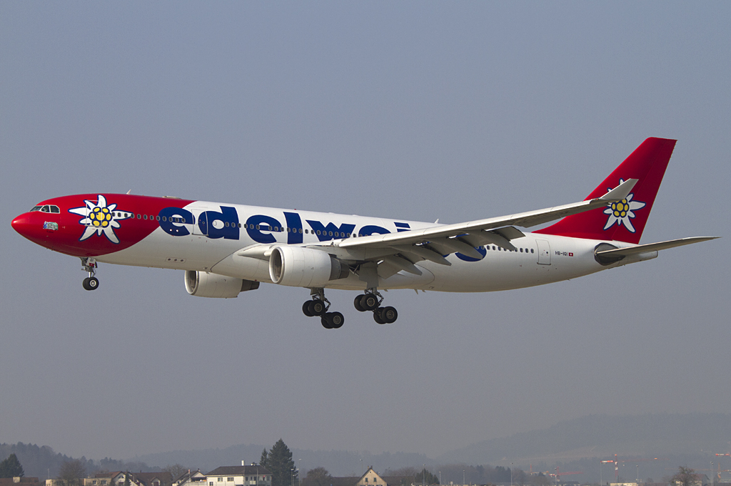 Edelweiss Air, HB-IQI, Airbus, A330-223, 24.03.2012, ZRH, Zrich, Switzerland 



