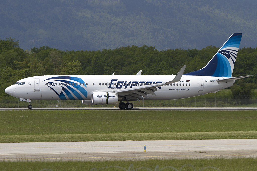 Egypt Air, SU-GCR, Boeing, B737-866, 08.05.2010, GVA, Geneve, Switzerland 


