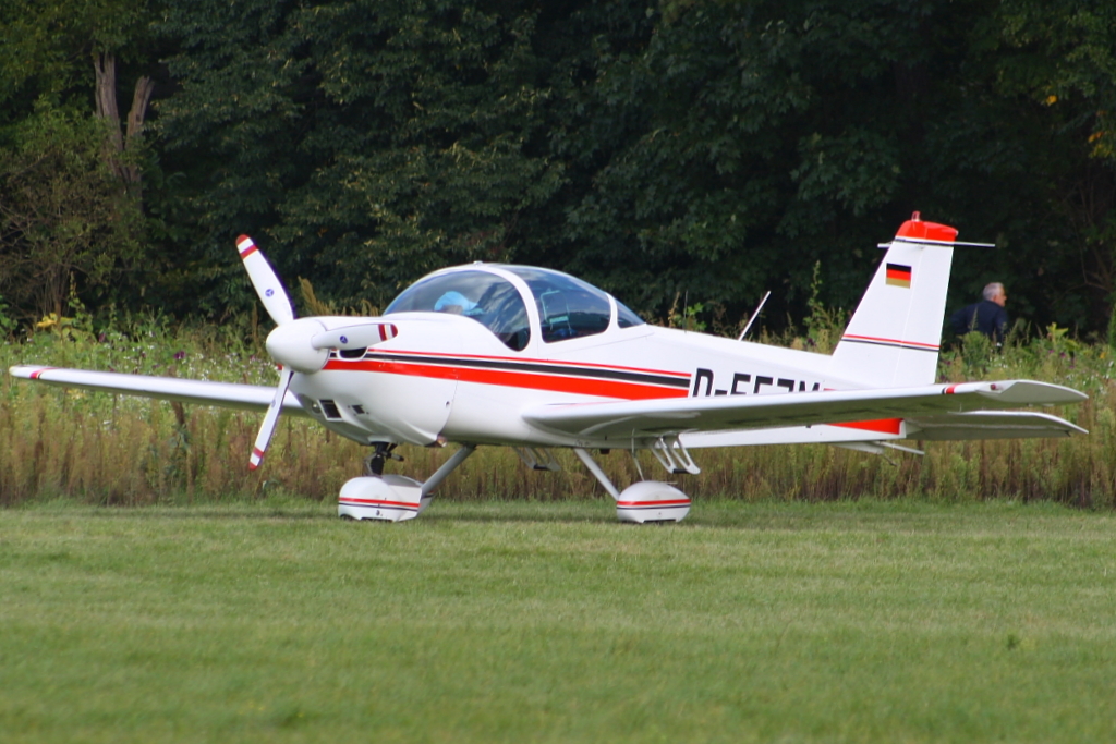 Eine Blkow Bo-209 Monsun auf dem Flugplatzfest Karlsruhe-Forchheim (18.09.10)

