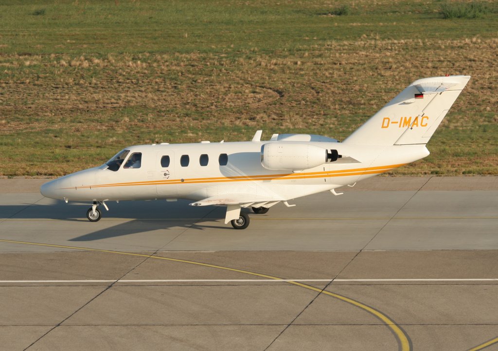 Eisele Flugdienst GmbH Cessna 525 Citation CJ1 D-IMAC bei der Ankunft in Berlin-Tegel am 25.09.2011