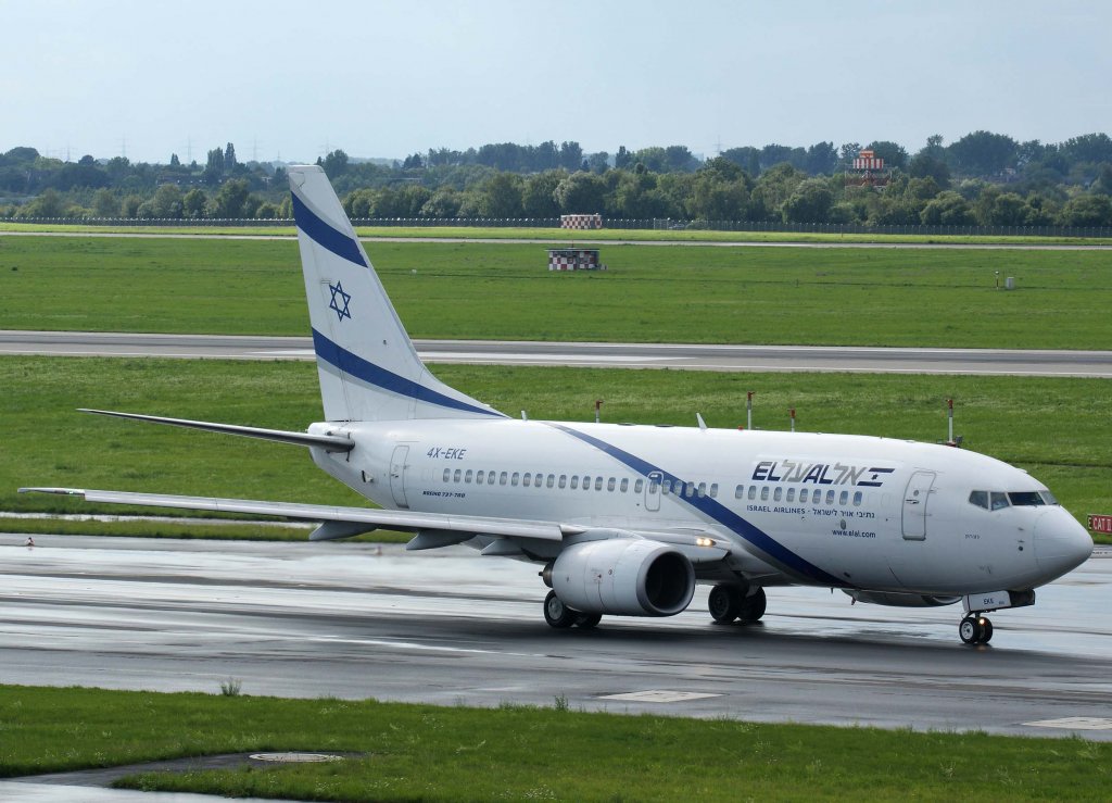 ELAL Israel Airlines, 4X-EKE, Boeing 737-700 (Nazareth), 2010.08.28, DUS-EDDL, Dsseldorf, Germany

