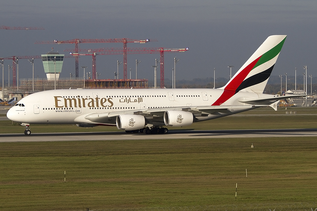 Emirates, A6-EDL, Airbus, A380-861, 25.10.2012, MUC, Mnchen, Germany 




