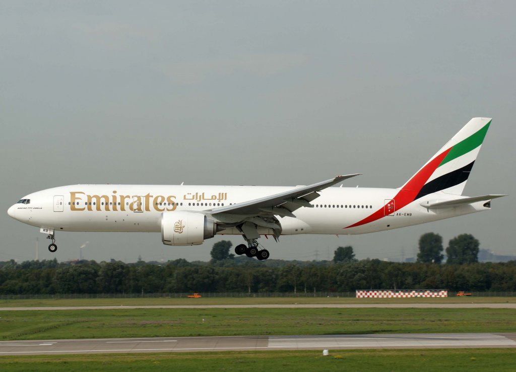 Emirates, A6-EWB, Boeing 777-200 LR, 2010.09.23, DUS-EDDL, Dsseldorf, Germany

