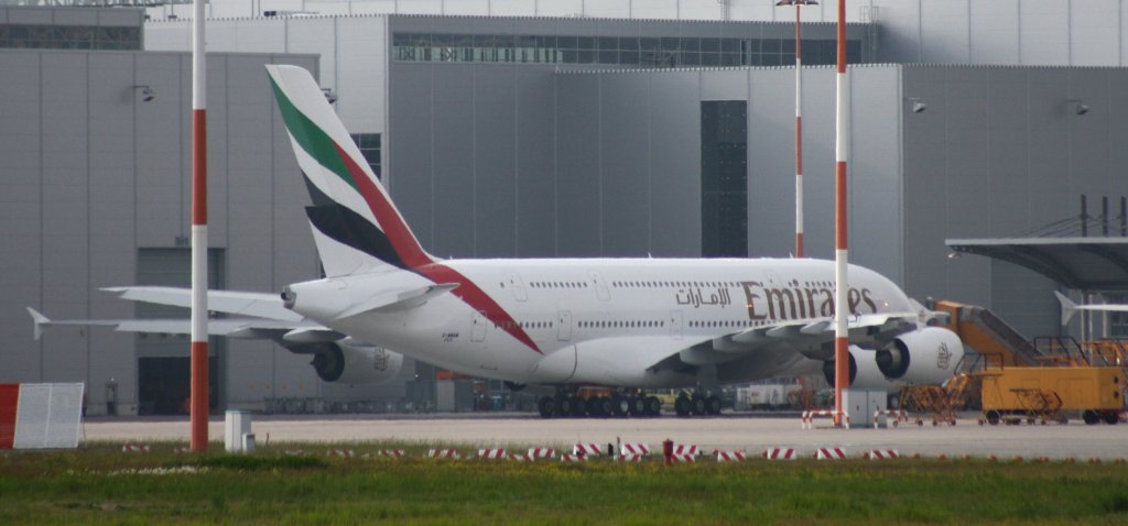 Emirates,F-WWAM,Reg.A6-EEI,(c/n0123),Airbus A380-861,10.06.2013,XFW-EDHI,Hamburg-Finkenwerder,Germany