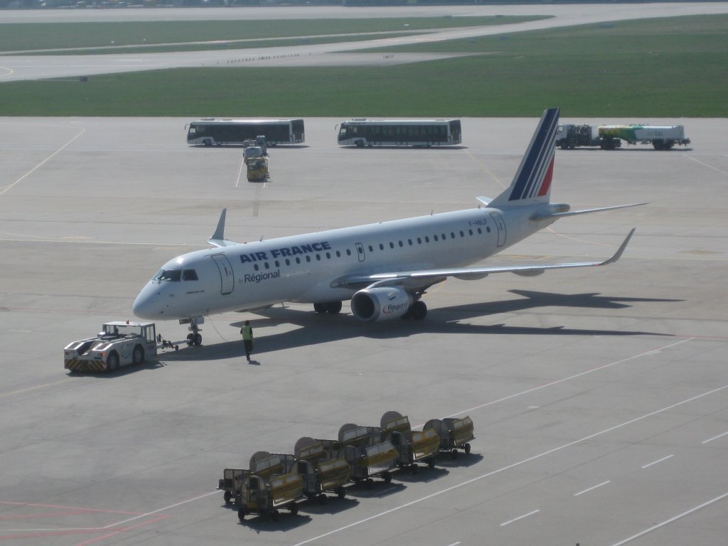 ERJ 190/Air France/Stuttgart/24.04.2010