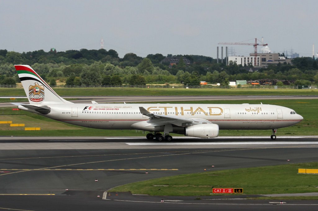 Etihad, A6-AFB, Airbus, A 330-300 (F1-GP Abu Dhabi'12-Logo), 11.08.2012, DUS-EDDL, Dsseldorf, Germany 