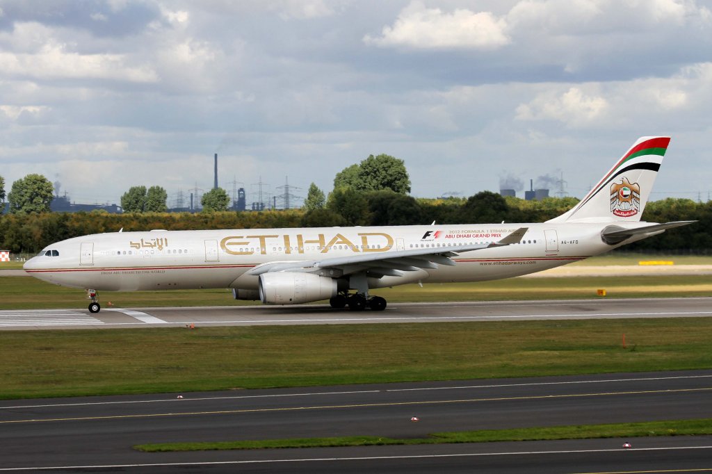 Etihad Airways, A6-AFD, Airbus, A 330-300 (F1-Sticker Abu Dhabi GP'12), 22.09.2012, DUS-EDDL, Dsseldorf, Germany