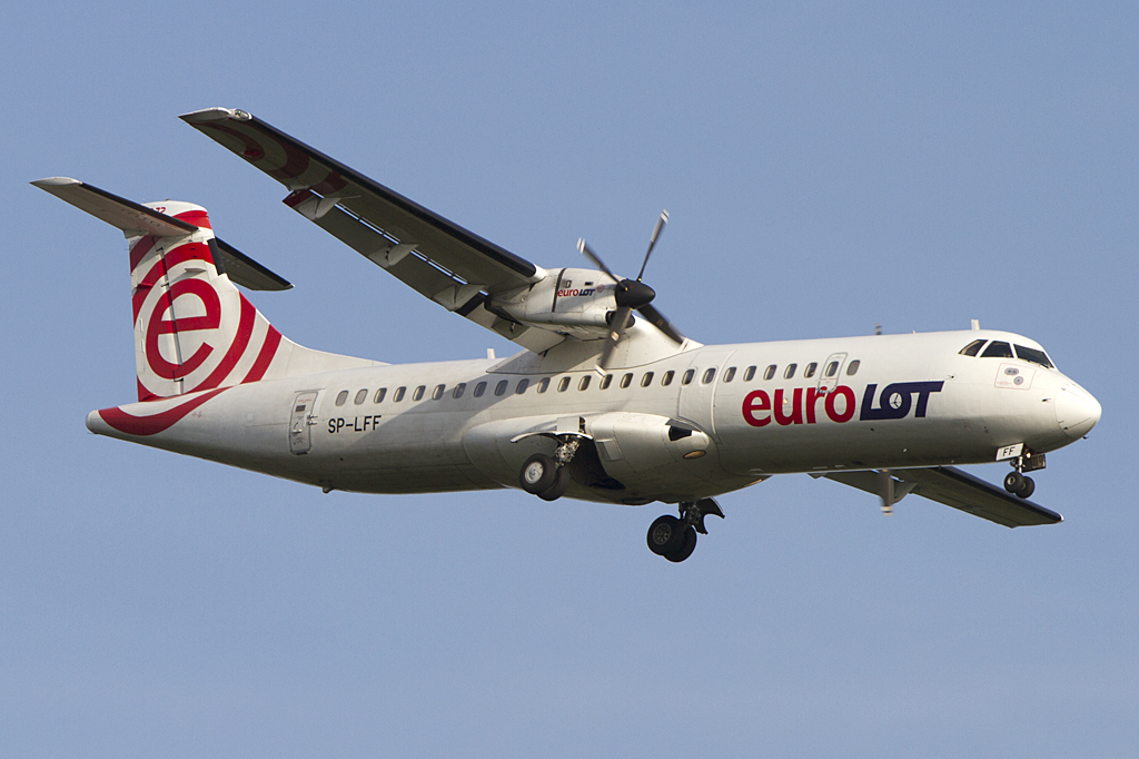 Euro Lot, SP-LFF, Aerospatiale, ATR-72, 28.04.2010, FRA, Frankfurt, Germany 


