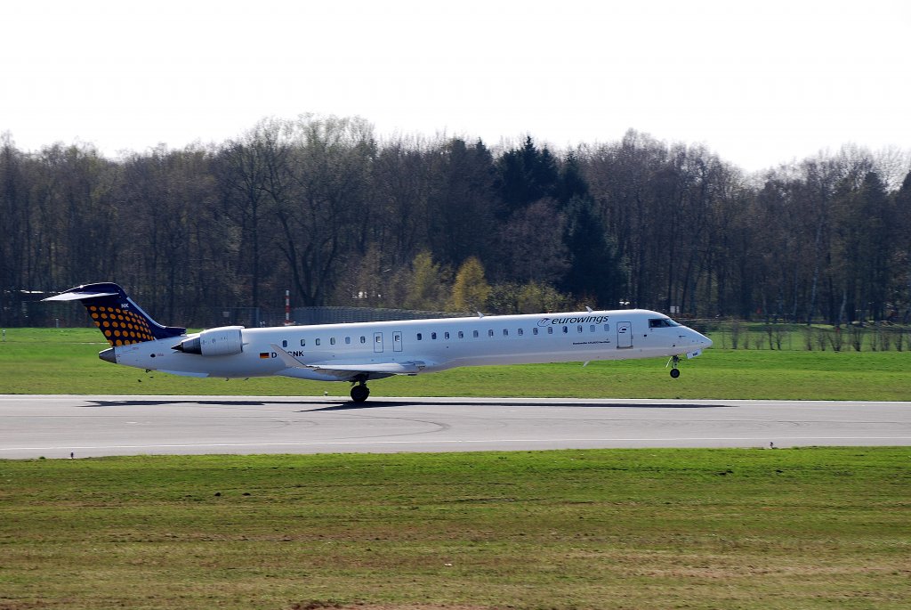 Eurowings Canadair Regional Jet 900 NG beim Start in Hamburg Fuhlsbttel am 10.04.11