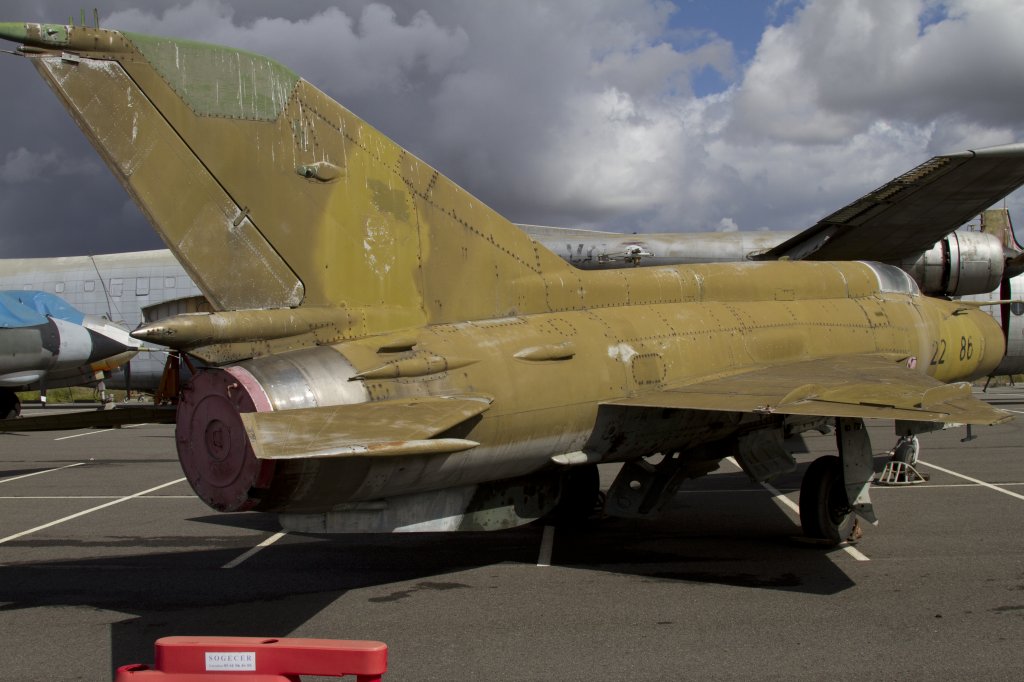 (ex. East Germany - Air Force), 22-86, Mikoyan-Gurevich, MiG-21M Fishbed, 09.09.2010, TLS, Toulouse, France 


