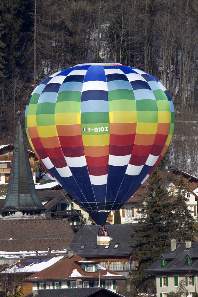 F-GIOZ, Schroeder, Fire-Ballon G30-16, 23.01.2010, Chateau d´Oex, Switzerland 


