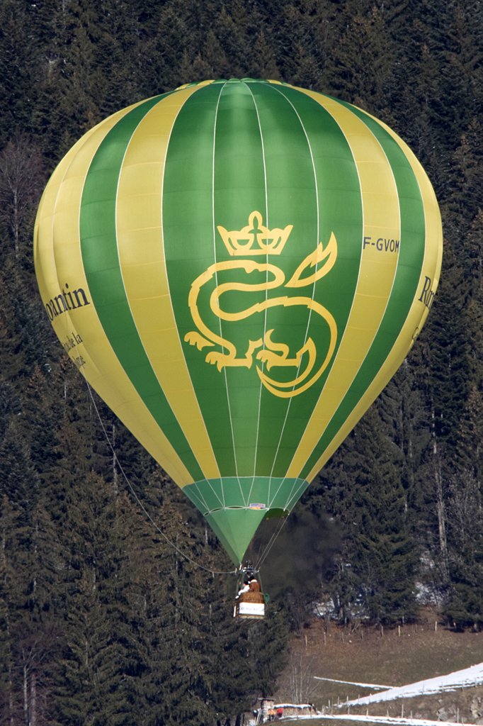 F-GVOM, Cameron, Z-90, 23.01.2010, Chateau d´Oex, Switzerland 

