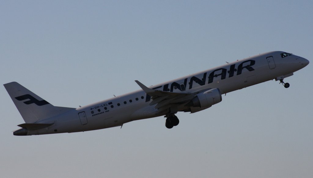 Finnair,OH-LKL,(c/n 19000153),Embraer ERJ-190-100LR,15.01.2012,HAM-EDDH,Hamburg,Germany