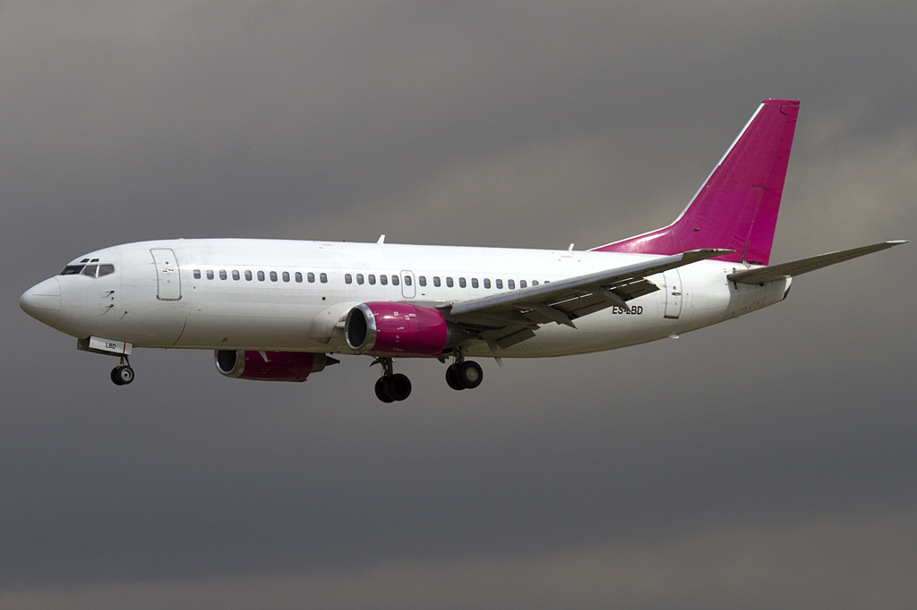 FlyLal, ES-LBD, Boeing, B737-35B, 10.09.2010, BCN, Barcelona, Spain 



