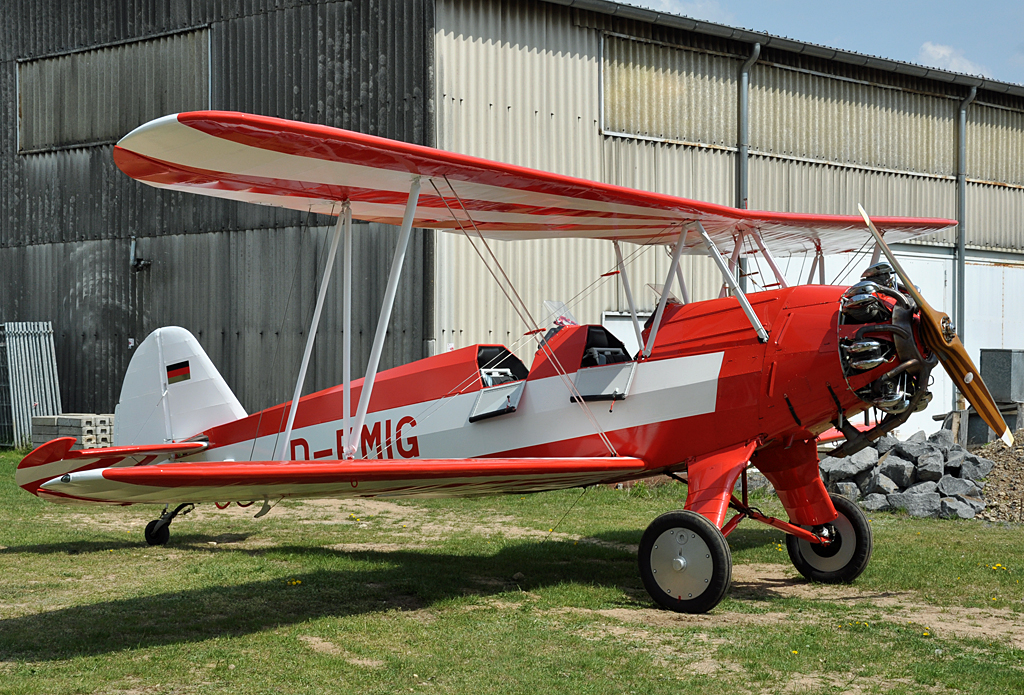 Focke-Wulf FW-44J Stieglitz D-EMIG in Bonn-Hangelar - 06.05.2013