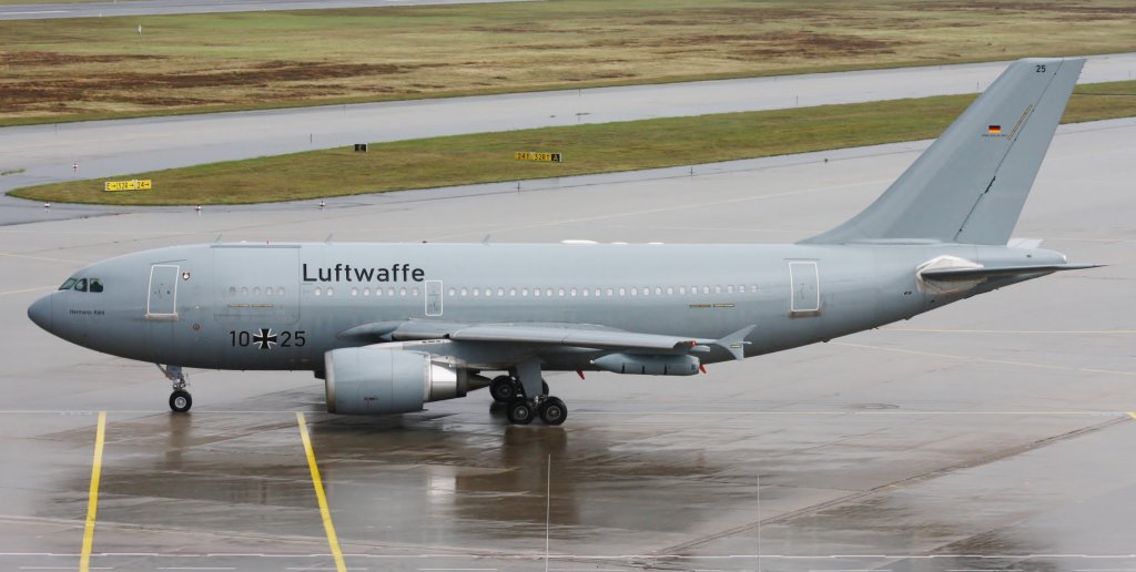 German Air Force(Luftwaffe),10+25,(c/n484),Airbus A310-304MRTT,24.09.2012,CGN-EDDK,Kln-Bonn,Germany
