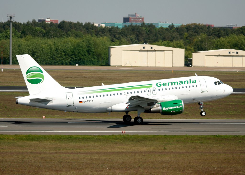 Germania A 319-112 D-ASTA beim Start in Berlin-Tegel am 07.05.2011