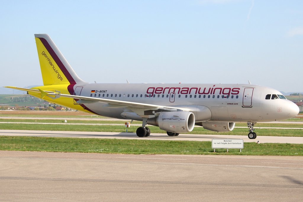 Germanwings 
Airbus A319-112 
D-AKNT 
STR Stuttgart [Echterdingen], Germany
09.04.11