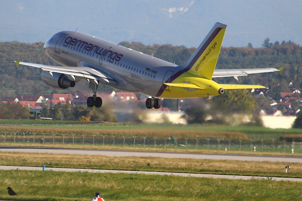 Germanwings 
Airbus A319-112 
D-AKNU
Stuttgart
10.10.10