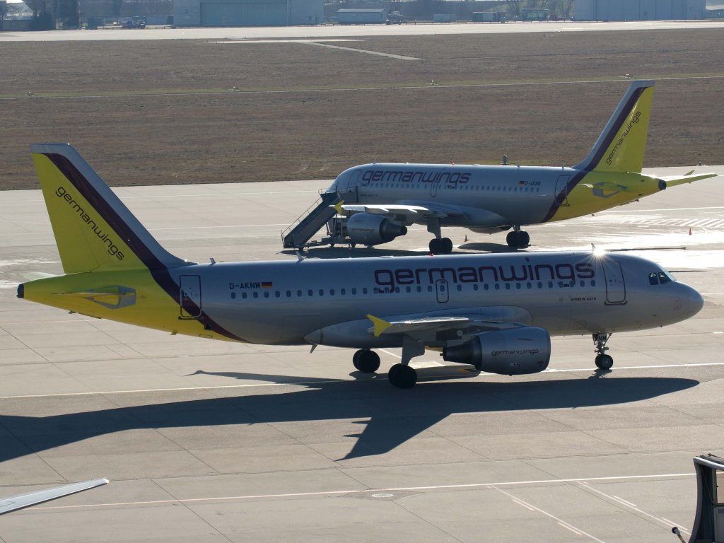 Germanwings, D-AKNM, Airbus, A 319-100, 16.01.2012, STR-EDDS, Stuttgart, Germany