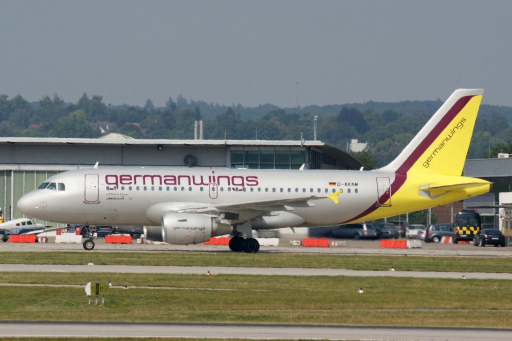 Germanwings, D-AKNM, Airbus, A 319-100, 05.09.2012, STR-EDDS, Stuttgart, Germany