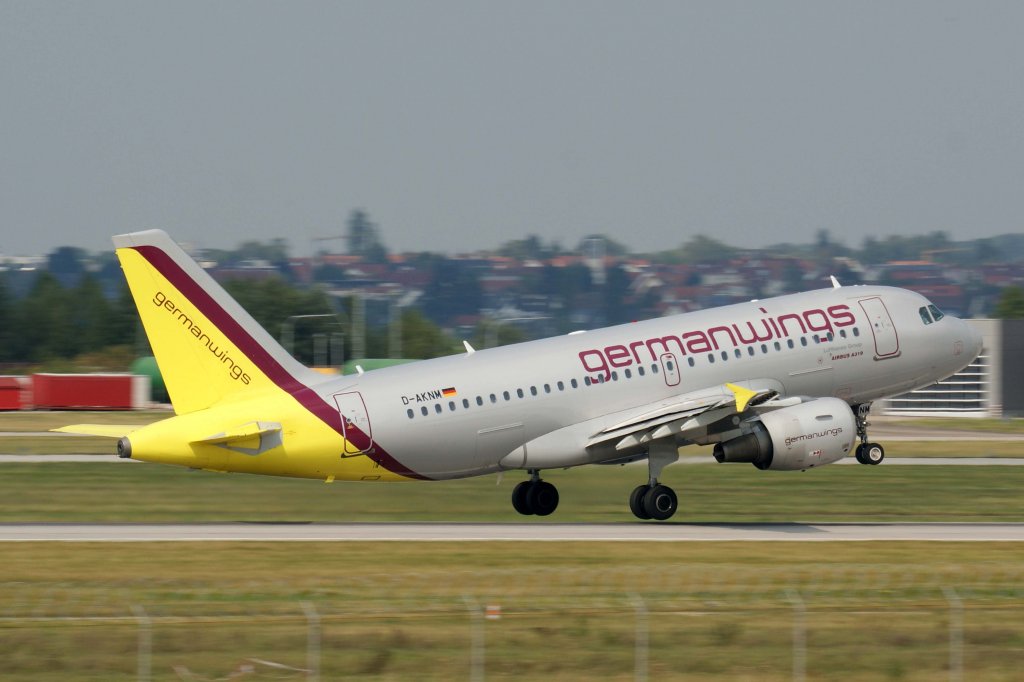 Germanwings, D-AKNM, Airbus, A 319-100, 05.09.2012, STR-EDDS, Stuttgart, Germany