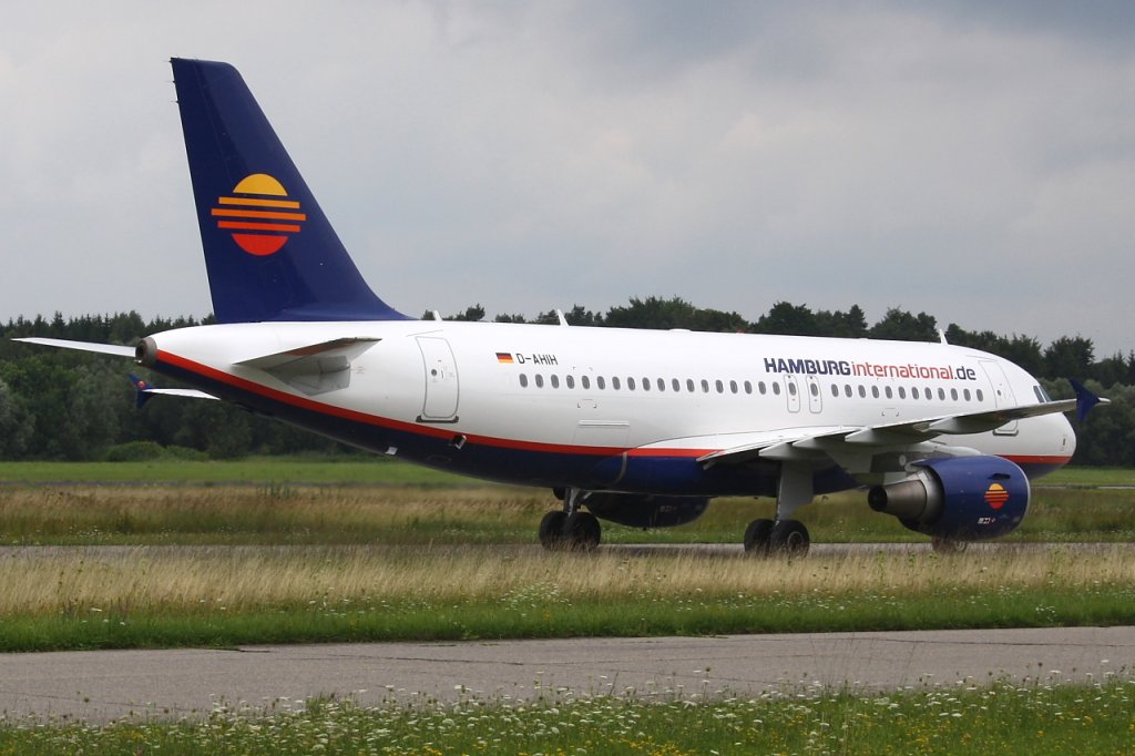 Hamburg International 
Airbus A319-111 
D-AHIH 
FDH Friedrichshafen [Lowenthal], Germany
06.08.10