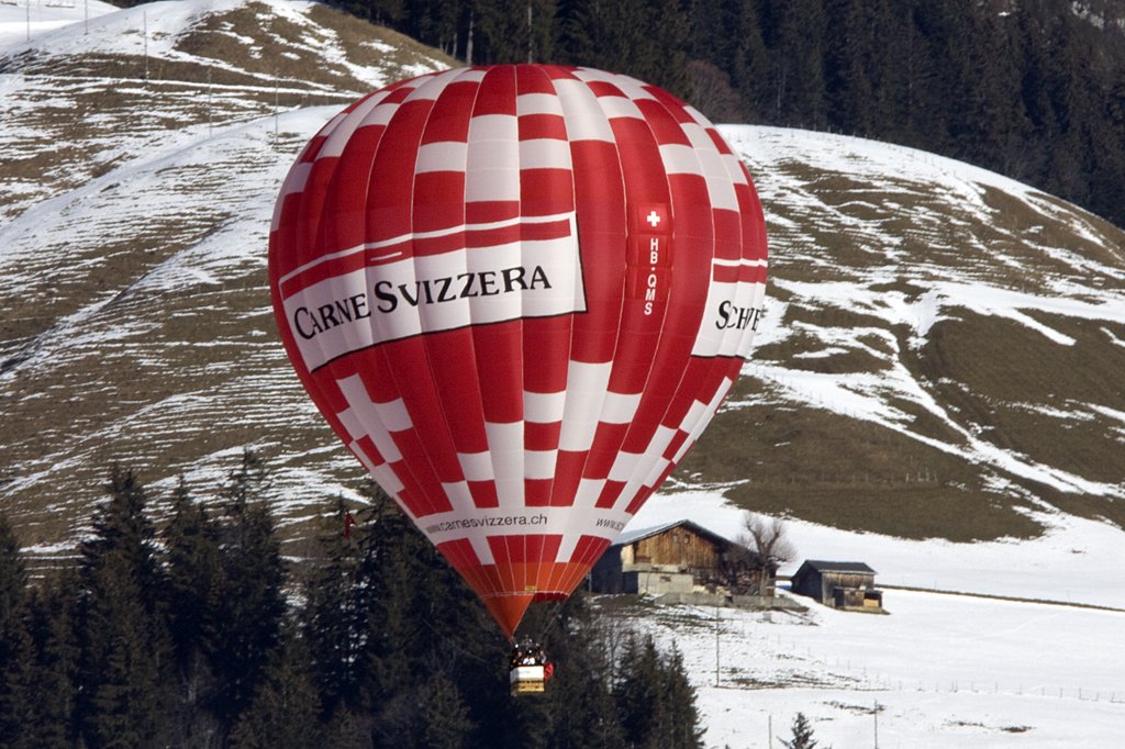 HB-QMS, Ultramagic, M-180, 23.01.2010, Chateau d´Oex, Switzerland 


