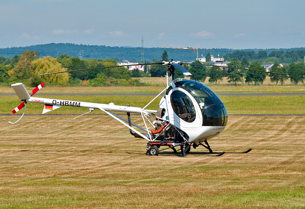 Hughes 300 CBi D-HBMM  Life Flight  in Bonn-Hangelar - 23.08.2012