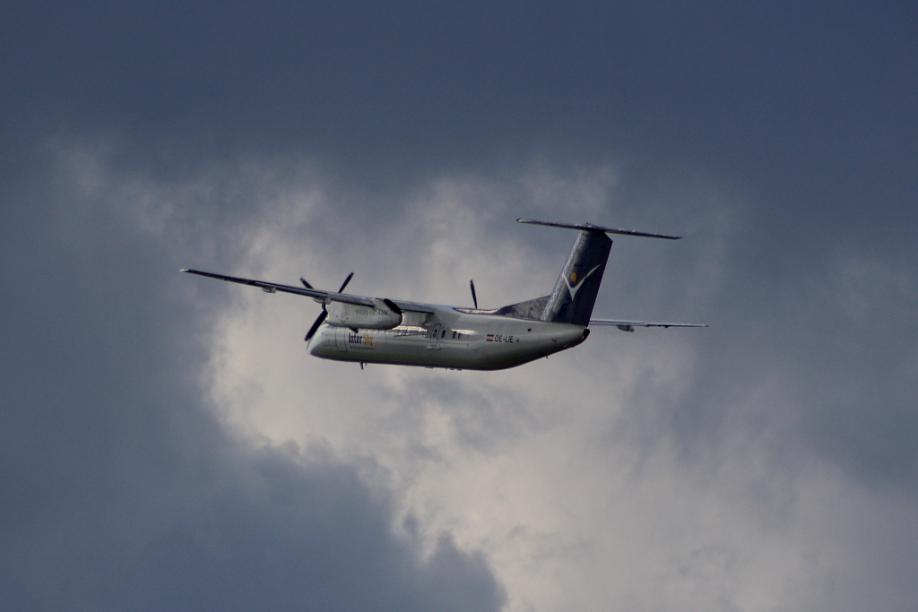 Intersky 
De Havilland Canada DHC-8-315Q 
OE-LIE
Berlin-Tegel
19.08.10
