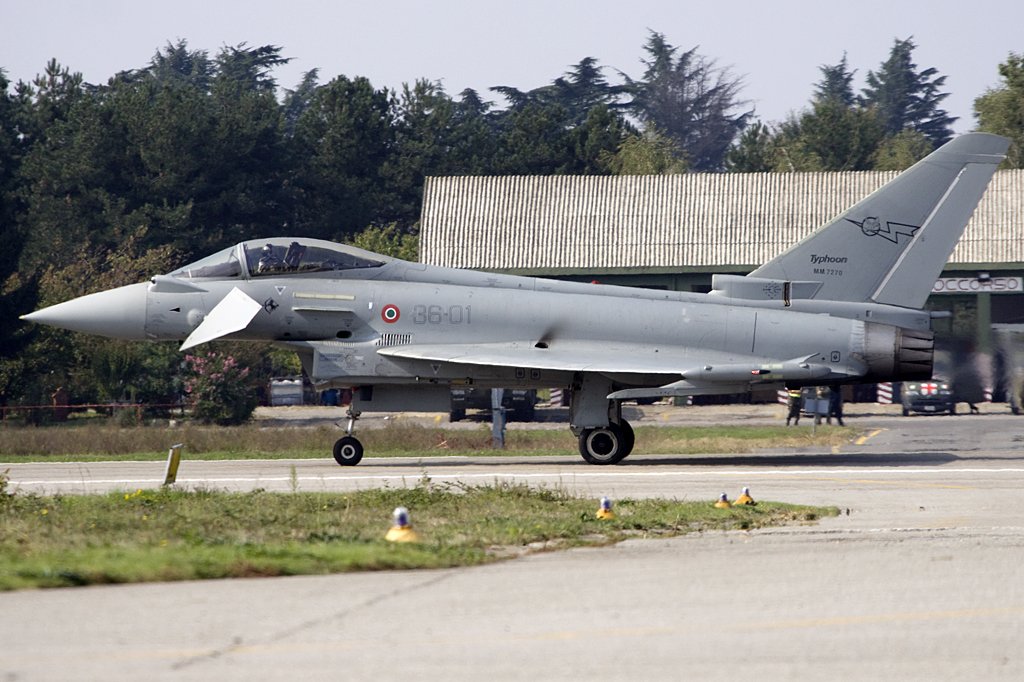 Italy - Air Force, MM7270, Eurofighter, EF-2000 Typhoon-S, 04.10.2009, LIMN, Cameri, Italy 

