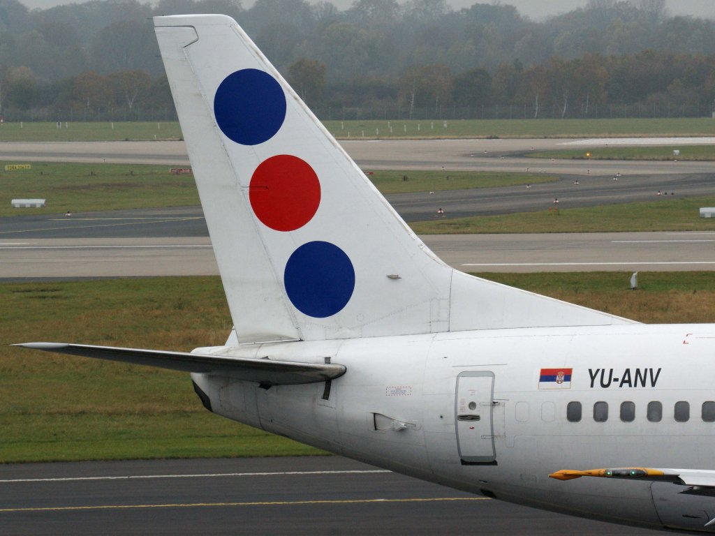 JAT Airways, YU-ANV, Boeing 737-300 (Seitenleitwerk/Tail), 13.11.2011, DUS-EDDL, Dsseldorf, Germany 