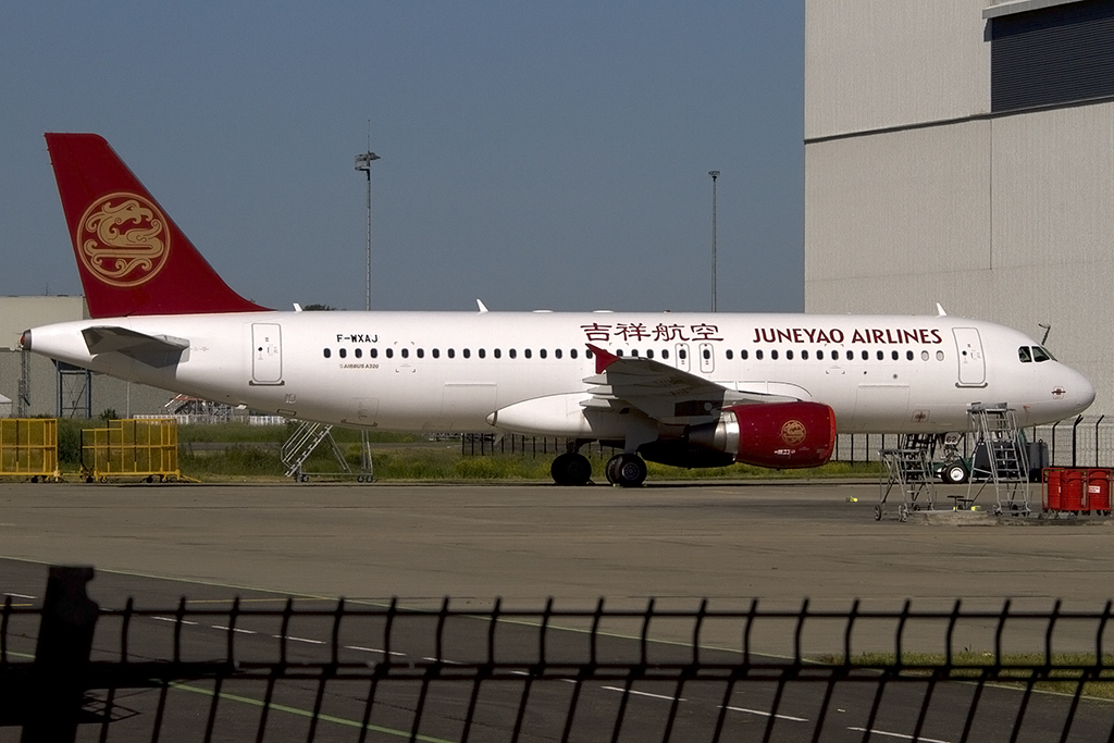 Juneyao, F-WXAJ > B-6962, Airbus, A320-214, 06.05.2013, TLS, Toulouse, France




