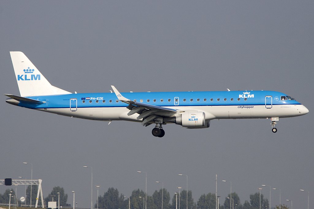 KLM Cityhopper, PH-EZE, Embraer, 190LR, 19.09.2009, AMS, Amsterdam, Niederlande 

