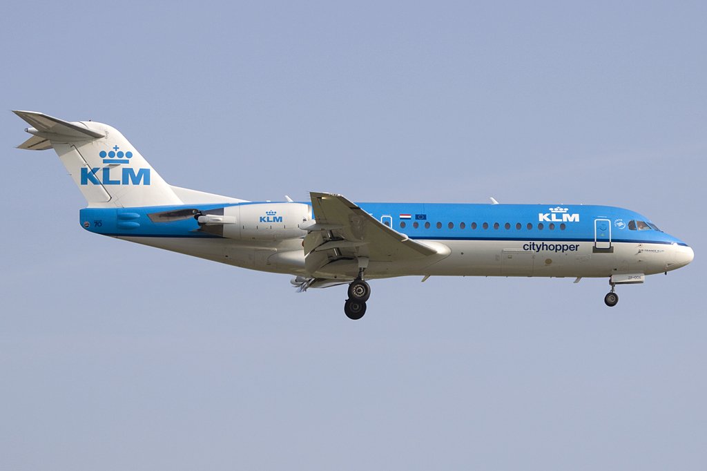 KLM Cityhopper, PH-KZF, Fokker, F-70, 17.08.2009, DUS, Duesseldorf, Germany 

