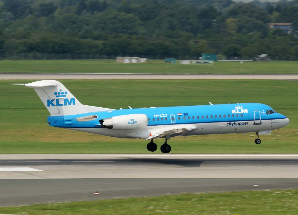 KLM cityhopper, PH-KZG, Fokker 70, 28.07.2011, DUS-EDDL, Dsseldorf, Germany