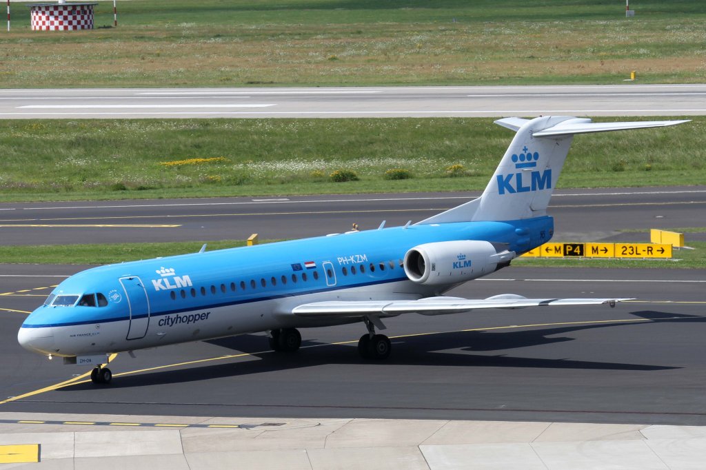 KLM cityhopper, PH-KZM, Fokker, 70, 11.08.2012, DUS-EDDL, Dsseldorf, Germany 

